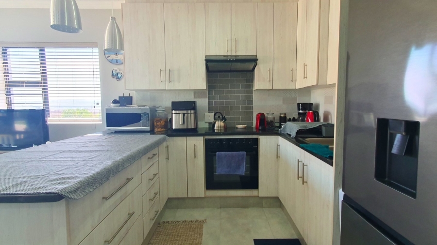 2 Bedroom Property for Sale in Dana Bay Western Cape